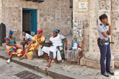 'Havana Steet Scene': Plaza de la Catedral, Havana, Cuba (2011)
